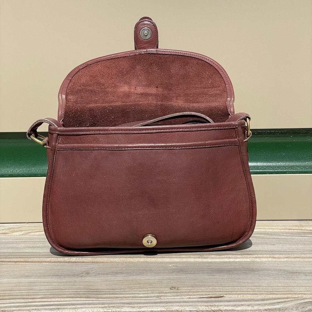 Vintage Coach Burgundy Chelsea Bag 9894 Crossbody Bag United States Pre-1994 - Picture 10 of 16